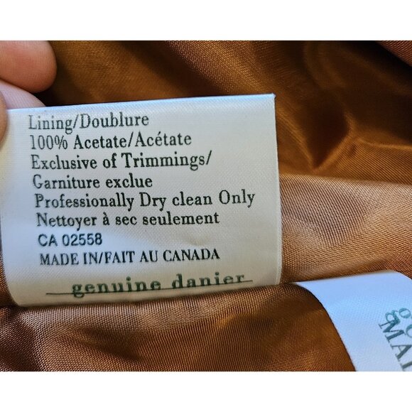 Danier Tan Western Style Vest Genuine Leather 5 Button Men's Size Small - Picture 11 of 11